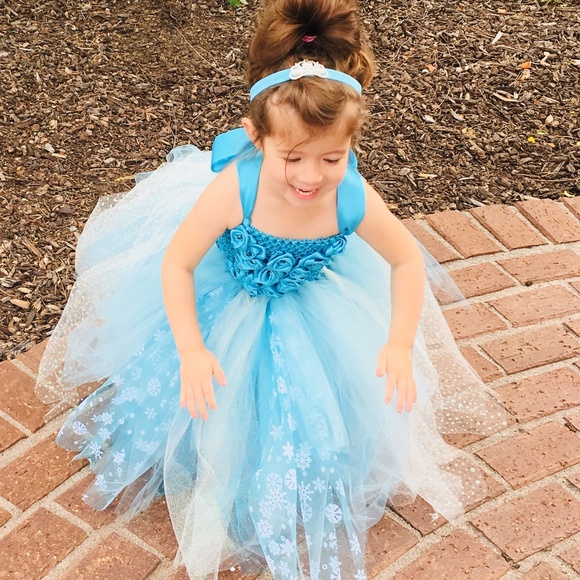 ELSA couture costume - Picture 5 of 8